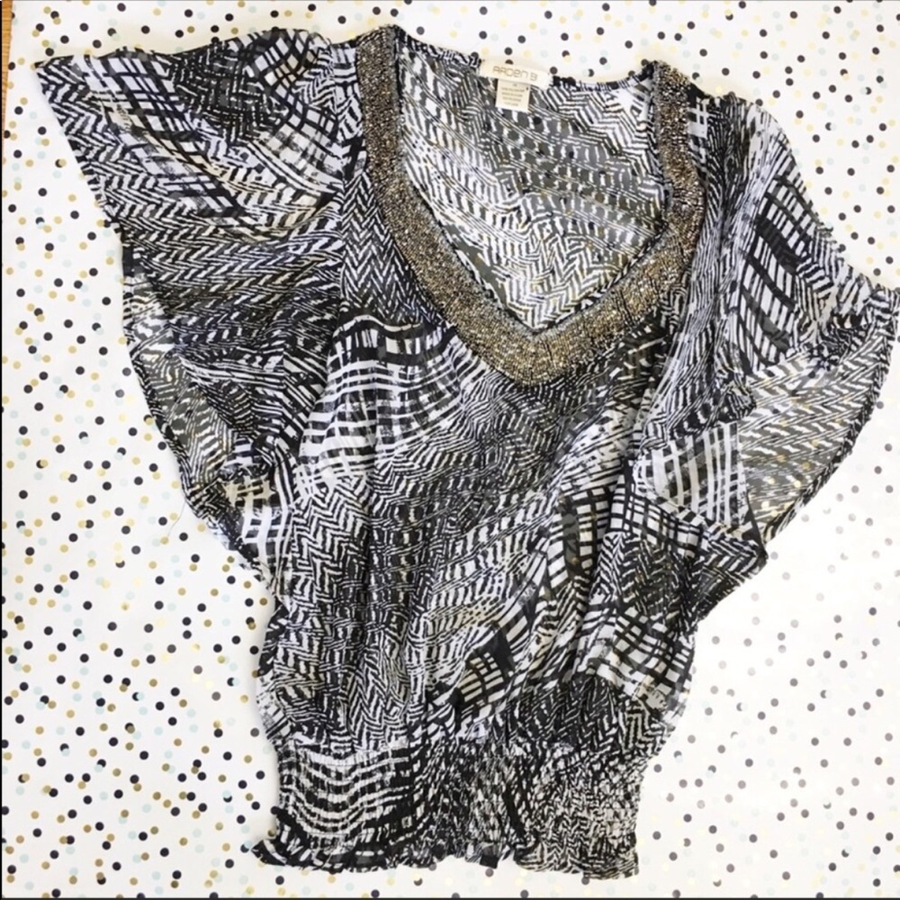 Arden B Kimono Patterned Flowy Blouse